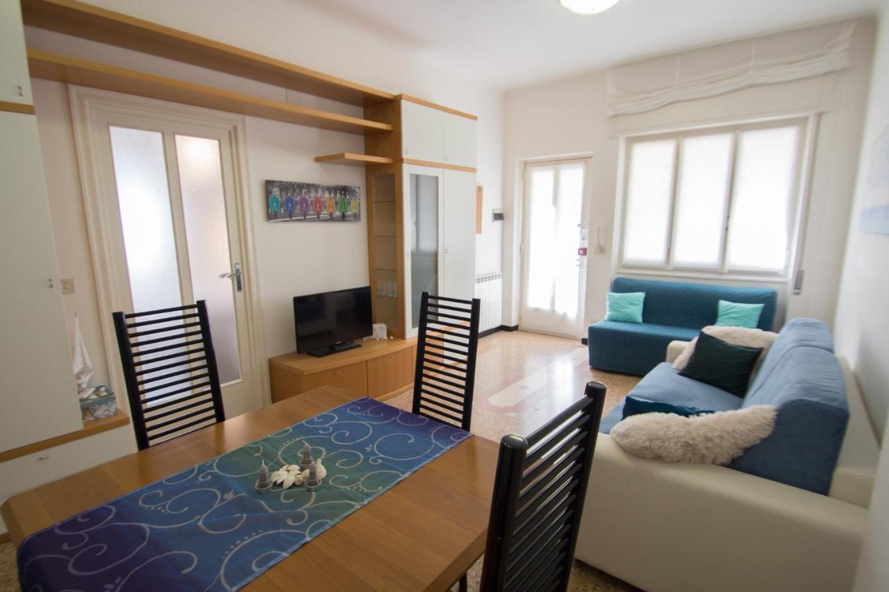 Grande Bilocale Con Giardino E Posto Auto Privato Comodo Al Mare Varazze Zewnętrze zdjęcie