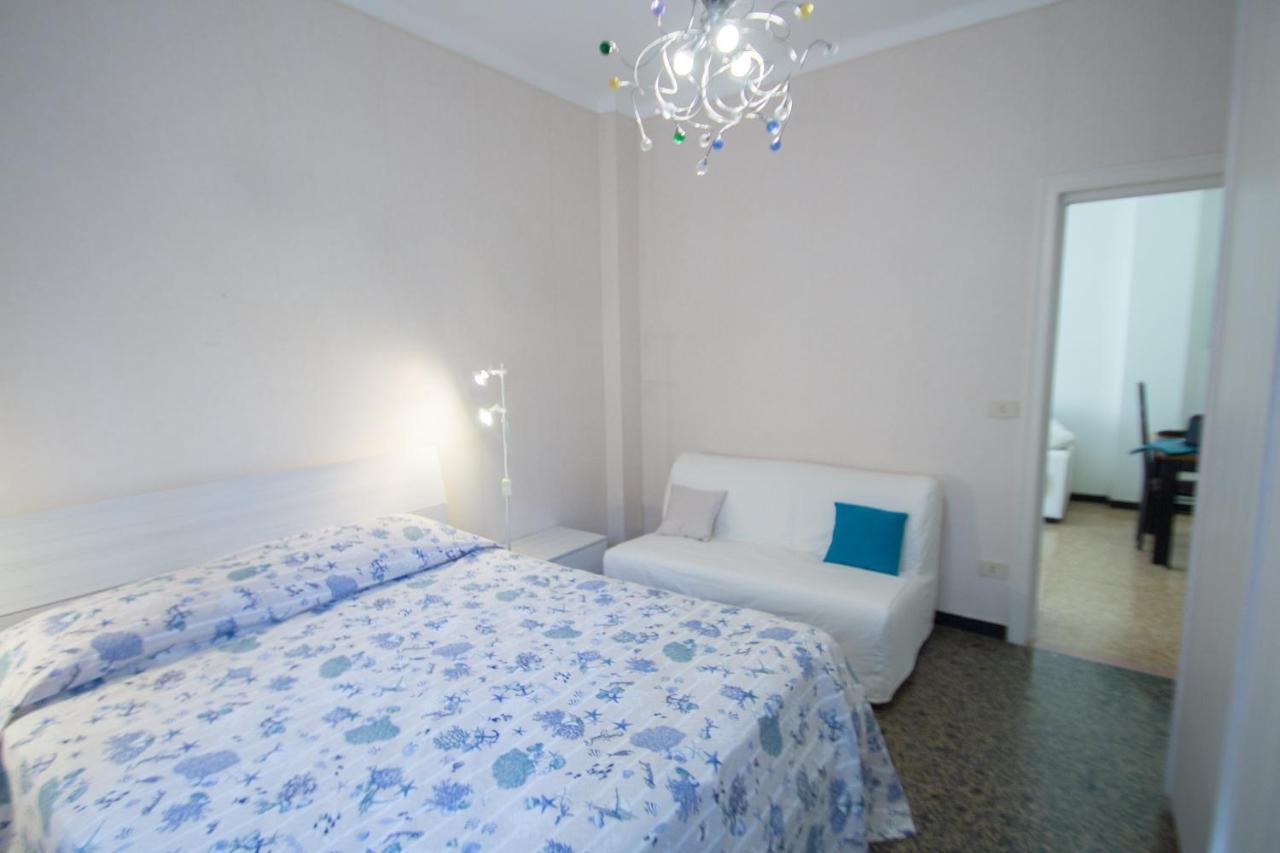 Grande Bilocale Con Giardino E Posto Auto Privato Comodo Al Mare Varazze Zewnętrze zdjęcie