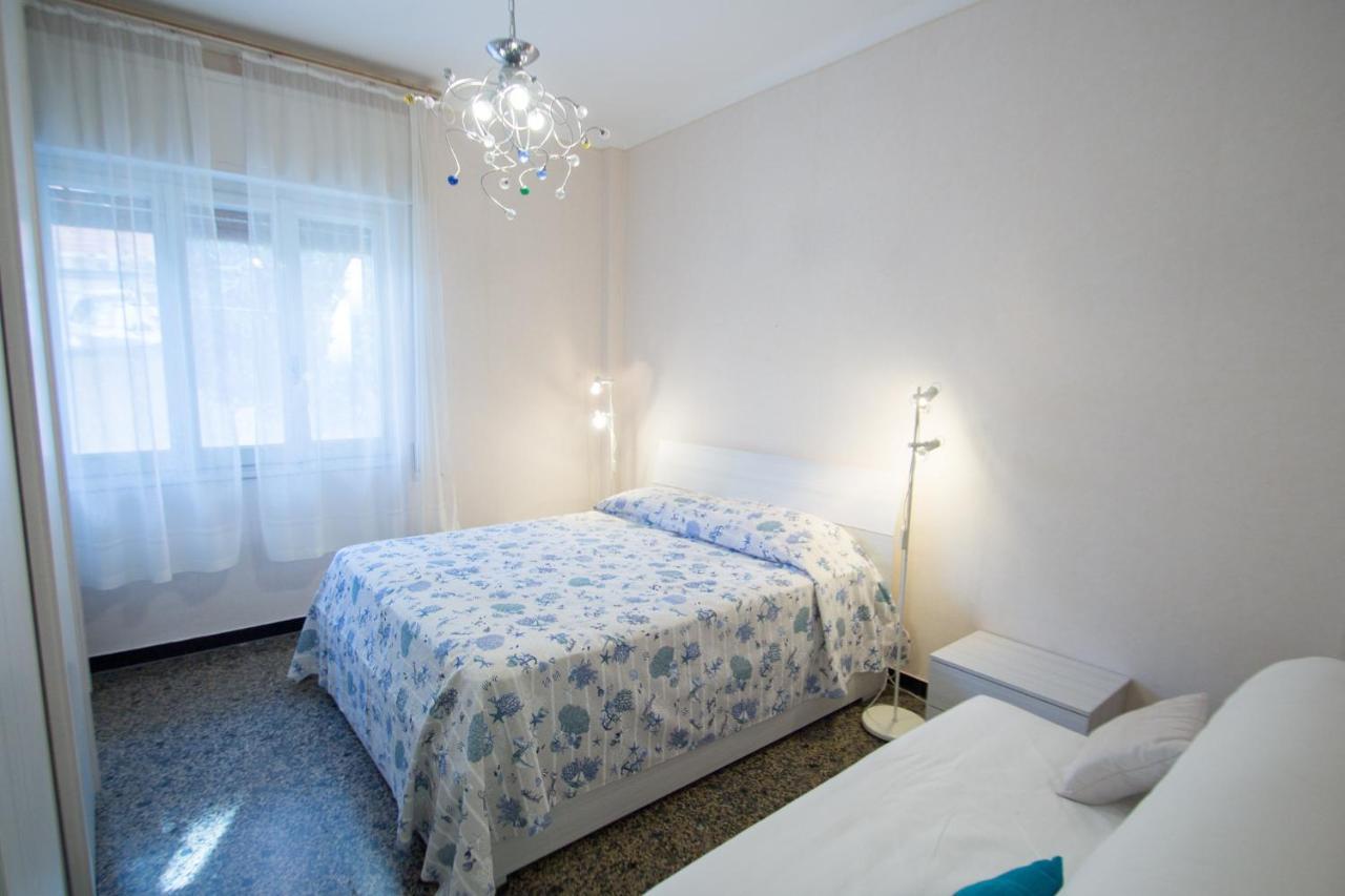 Grande Bilocale Con Giardino E Posto Auto Privato Comodo Al Mare Varazze Zewnętrze zdjęcie