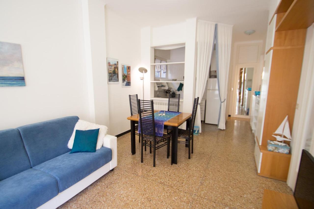 Grande Bilocale Con Giardino E Posto Auto Privato Comodo Al Mare Varazze Zewnętrze zdjęcie