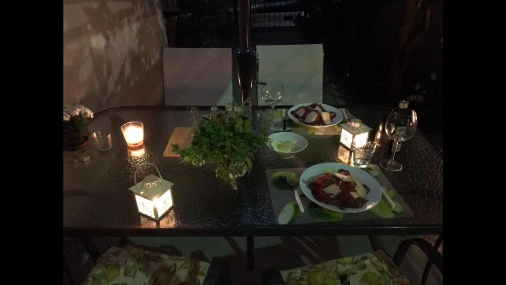 Grande Bilocale Con Giardino E Posto Auto Privato Comodo Al Mare Varazze Zewnętrze zdjęcie